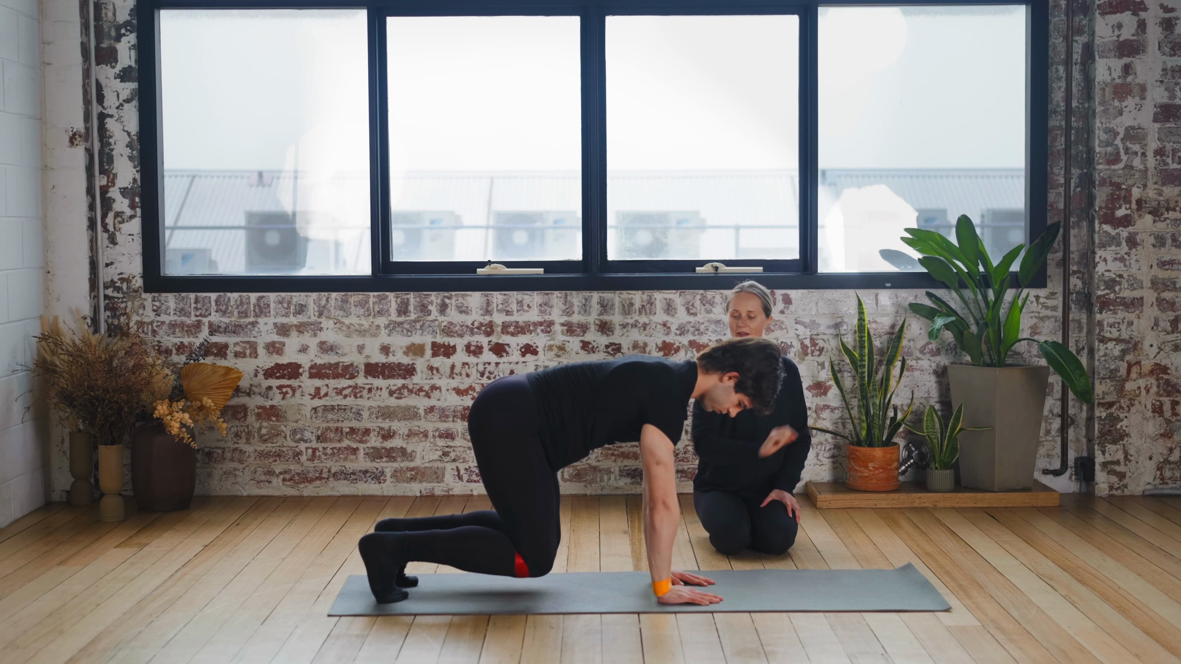 Crawl with Resistance