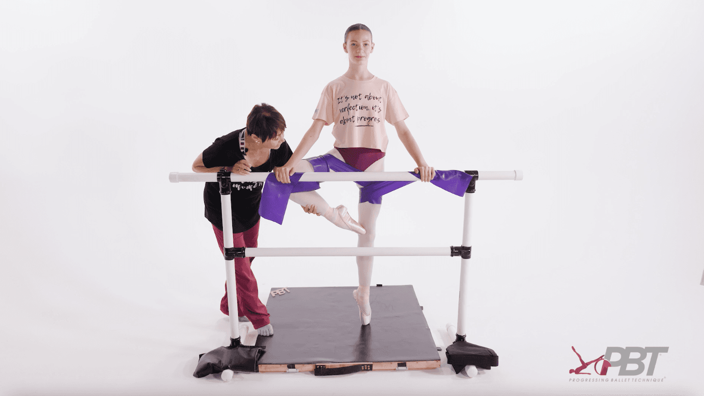 Coupé Fouetté Raccourci